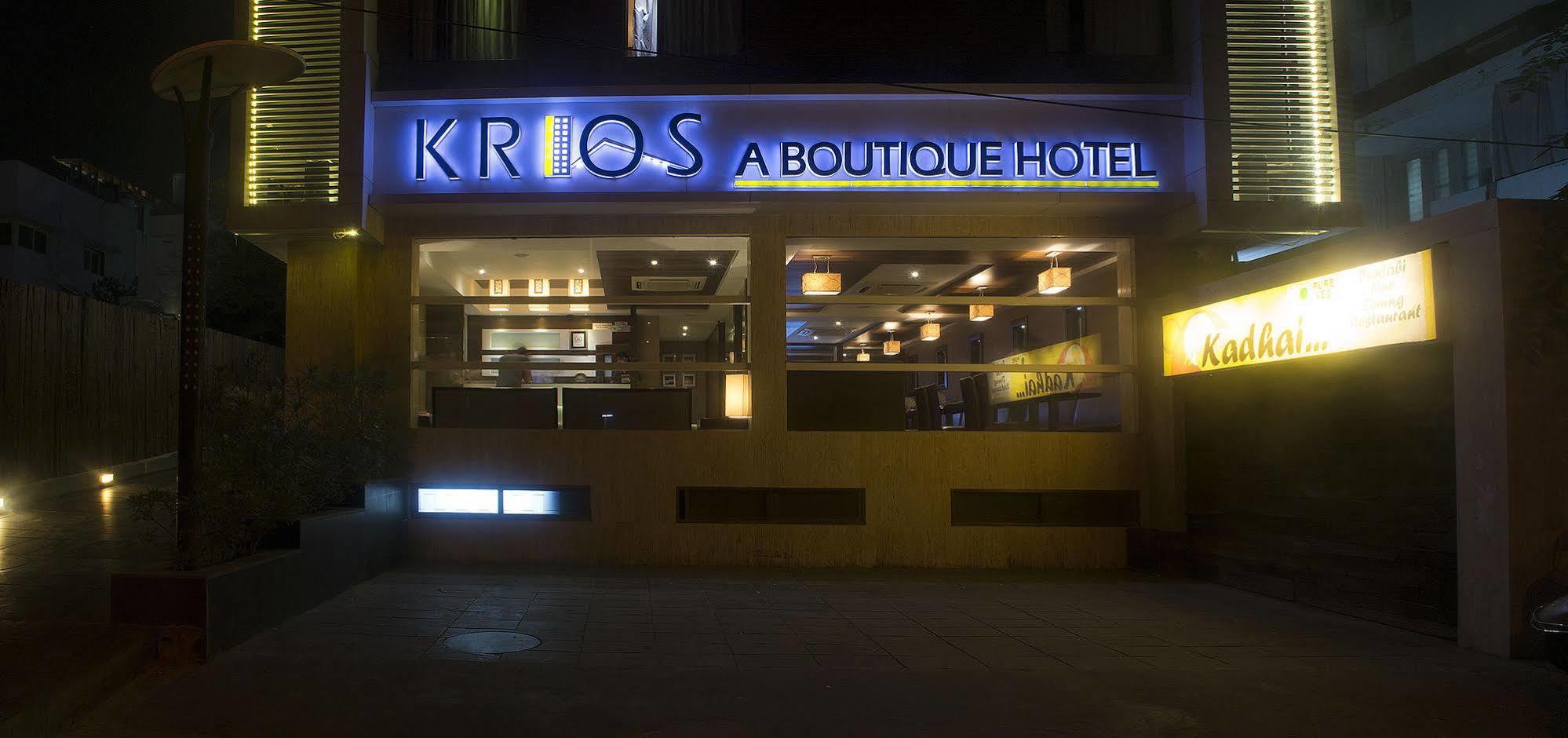 Oyo 1545 Hotel Shivani International Ahmedabad Luaran gambar